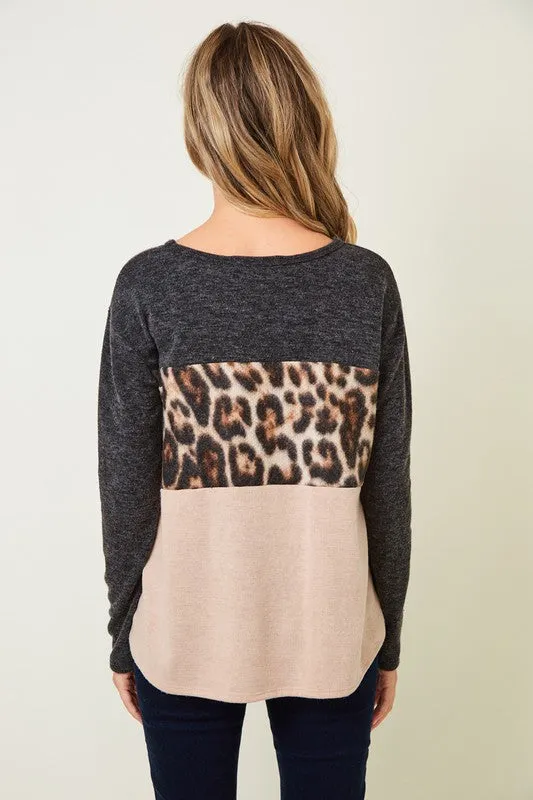 Color block knit top with leopard detail