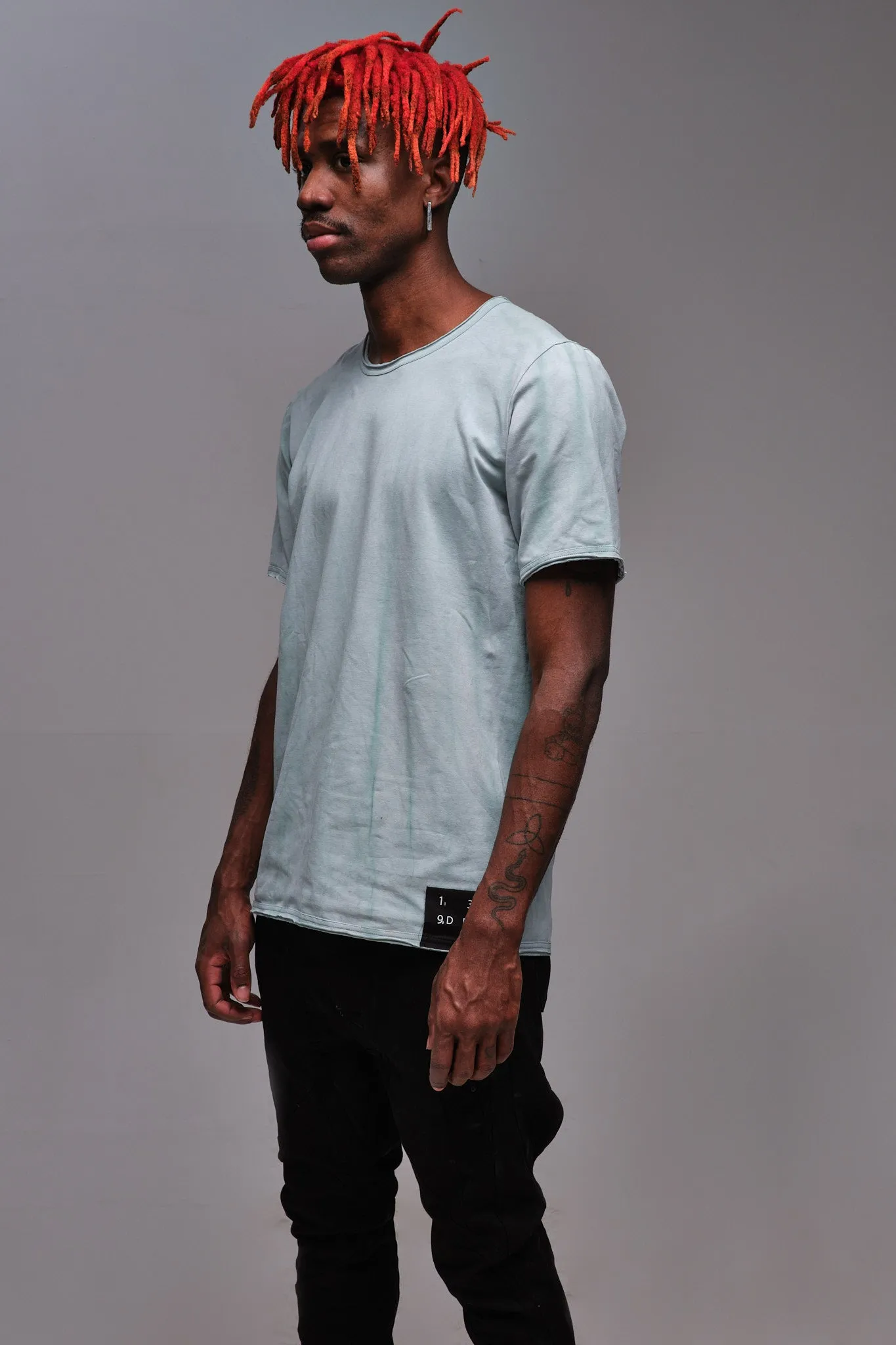 Hand-dyed straight silhouette t-shirt