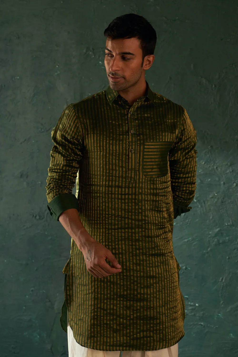 Men'S Deep Green Stripe Pathani Kurta Set With Jacket- Set Of 3