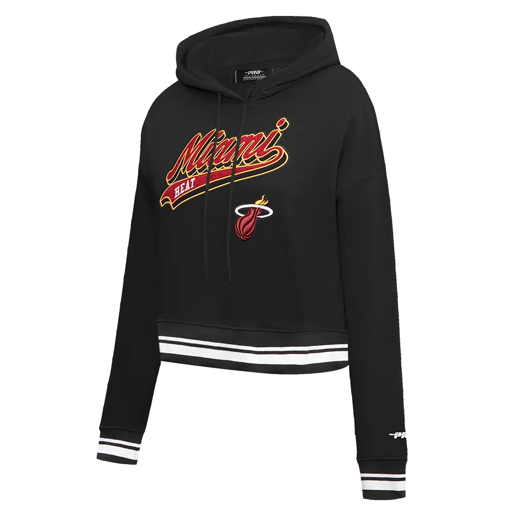 NBA MIAMI HEAT SCRIPT TAIL WOMEN'S RIB FLC CROPPED PO HOODIE (BLACK)