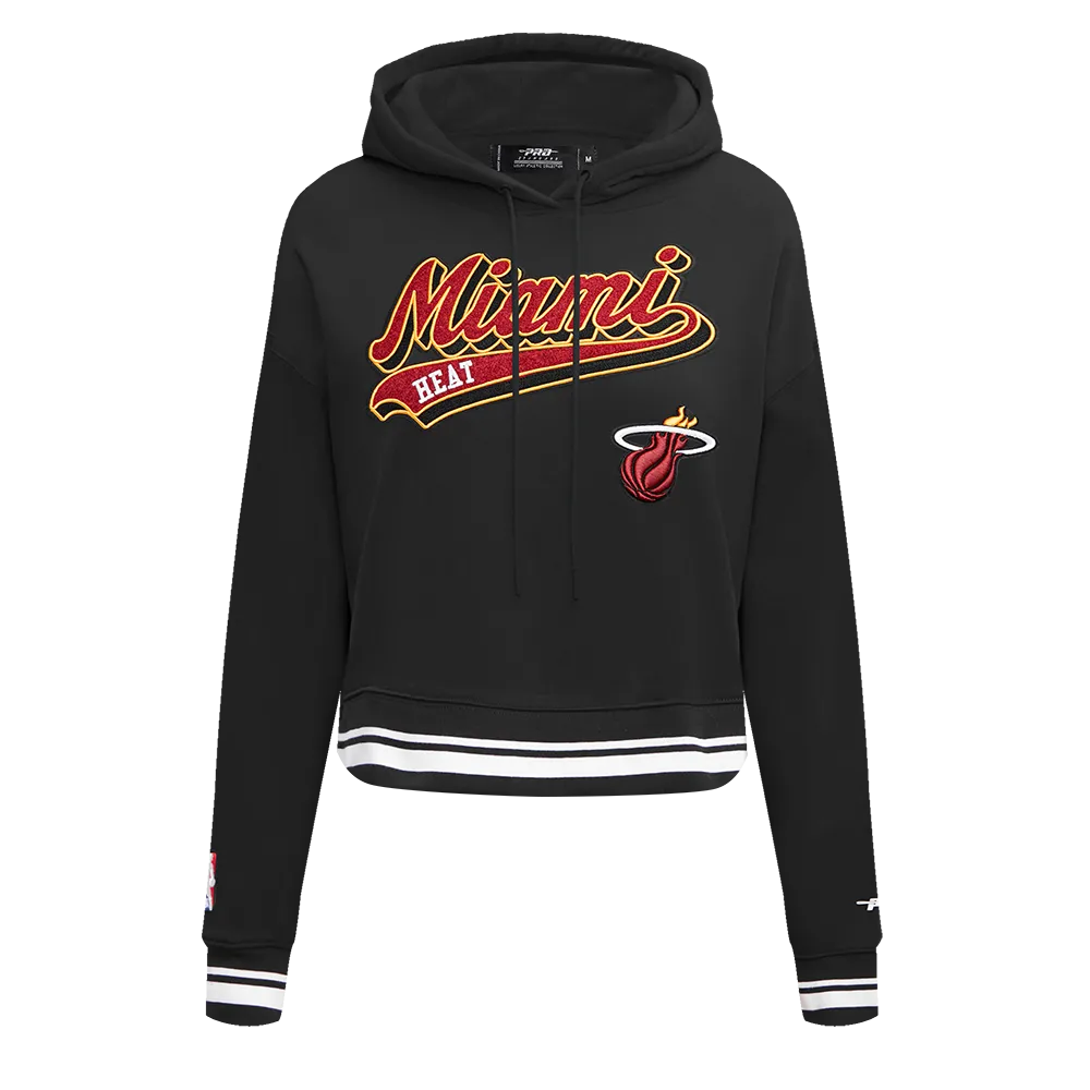 NBA MIAMI HEAT SCRIPT TAIL WOMEN'S RIB FLC CROPPED PO HOODIE (BLACK)