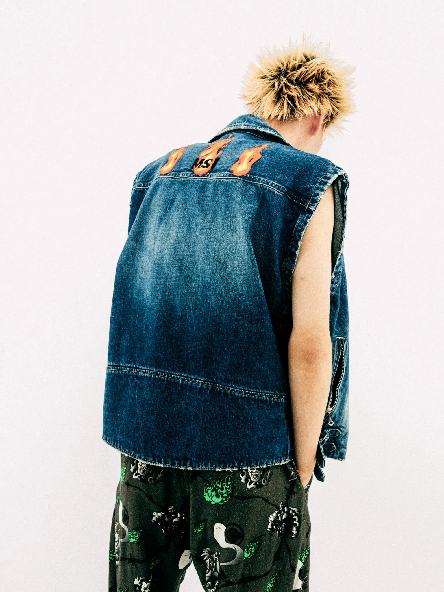 SLEEVELESS DENIM RIDERS JACKET INDIGO