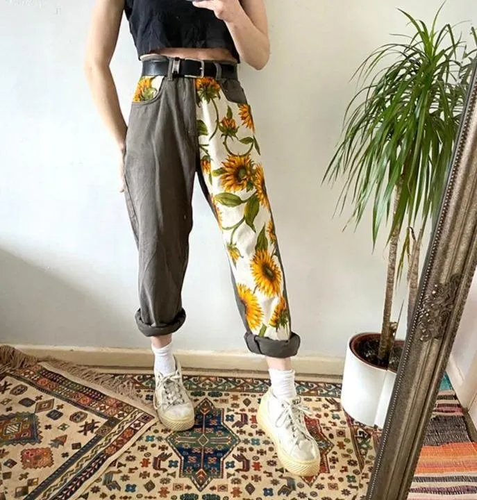 Sunflower Print Flare Pants